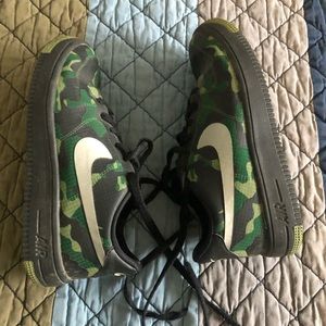 Nike boys sneakers